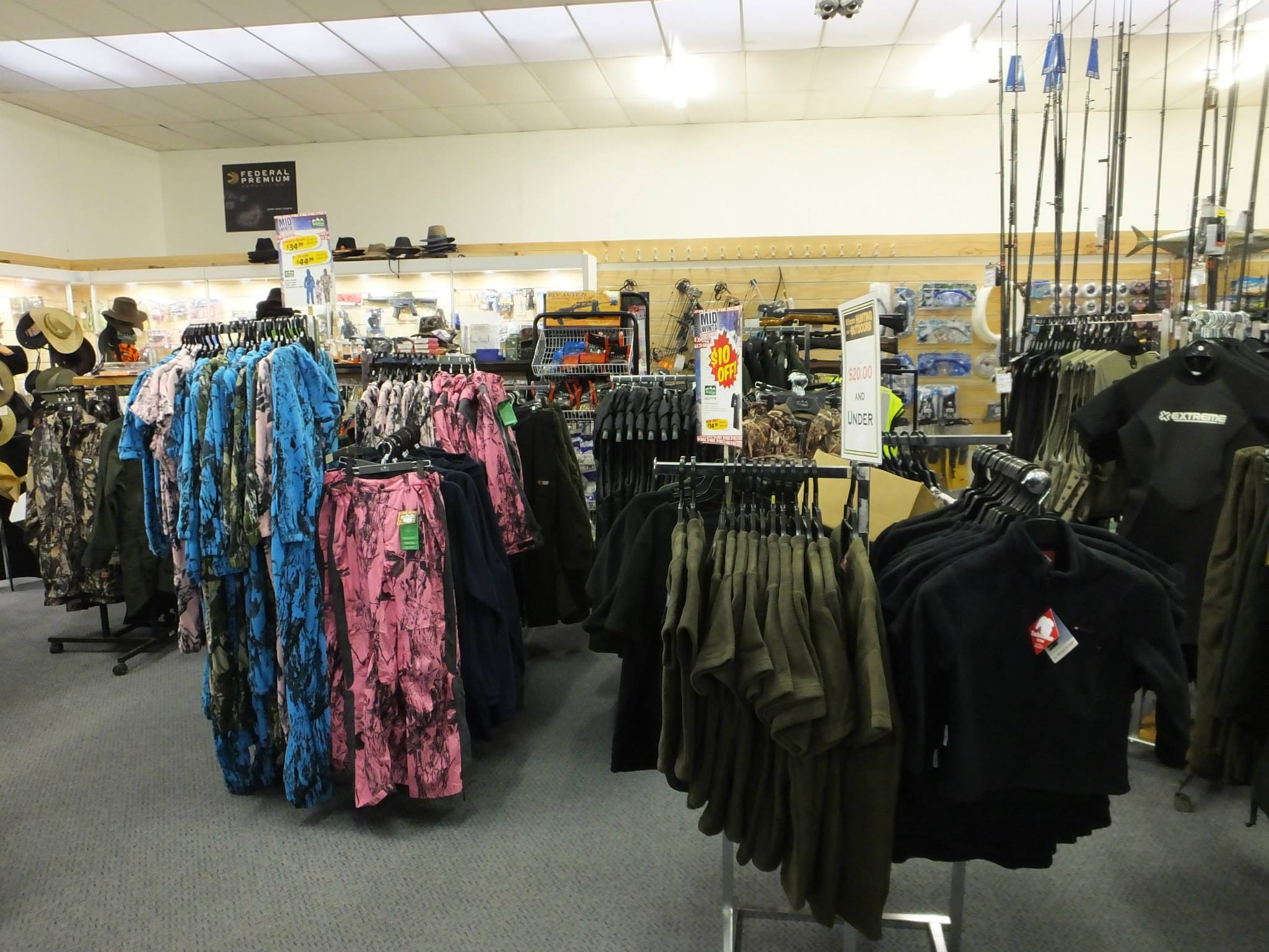 Sportsman Outdoors Warehouse - ip7o7op